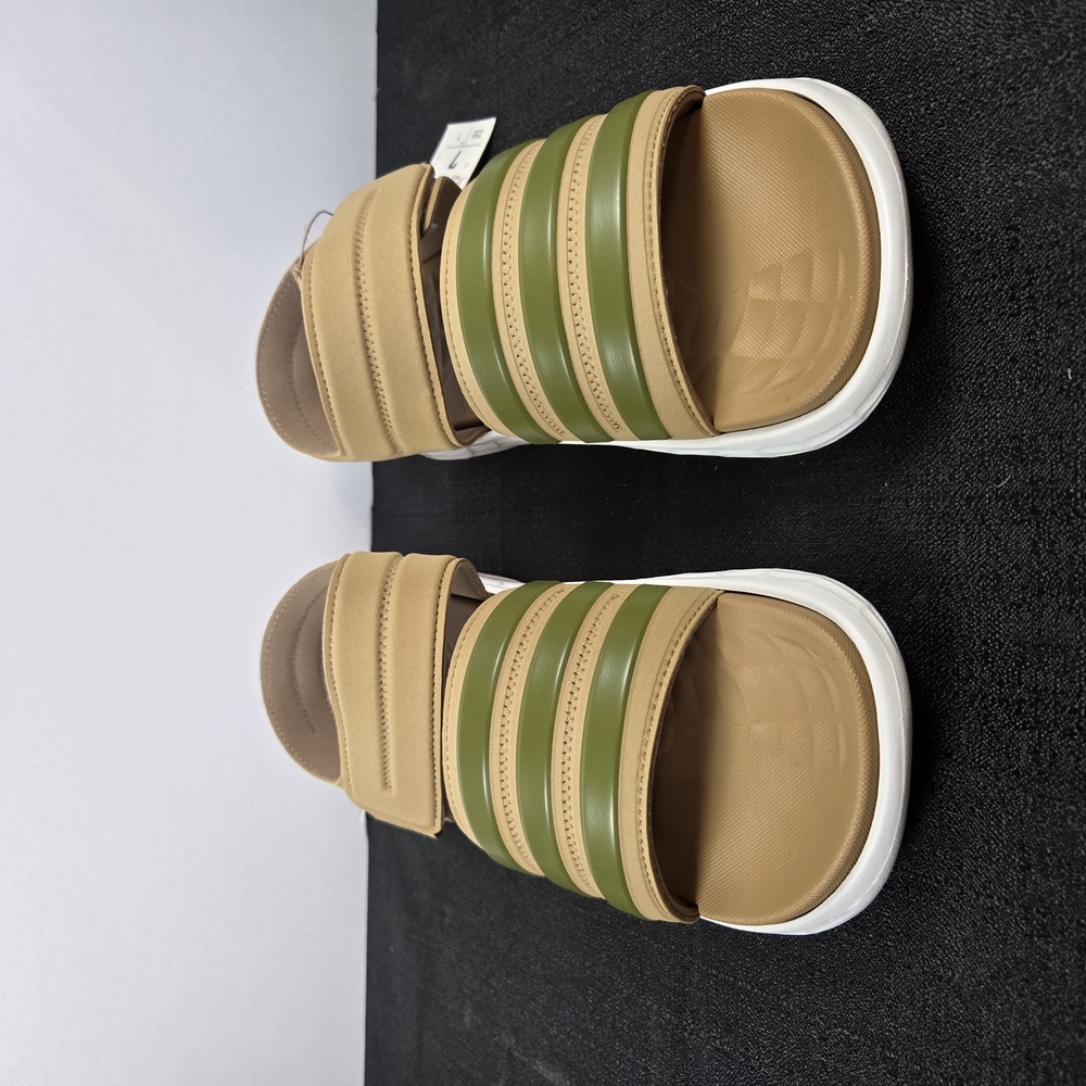 Adidas Tan and Green Sandals - Picture 4 of 9